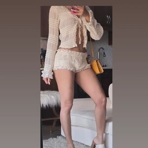 PrettyLittleThing Cream Textured Frill Tie Long Top And Retro Bubble Short